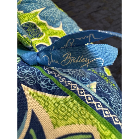 Vera Bradley Blue Green Floral Quilted Travel Bag One Size - Picture 10 of 10